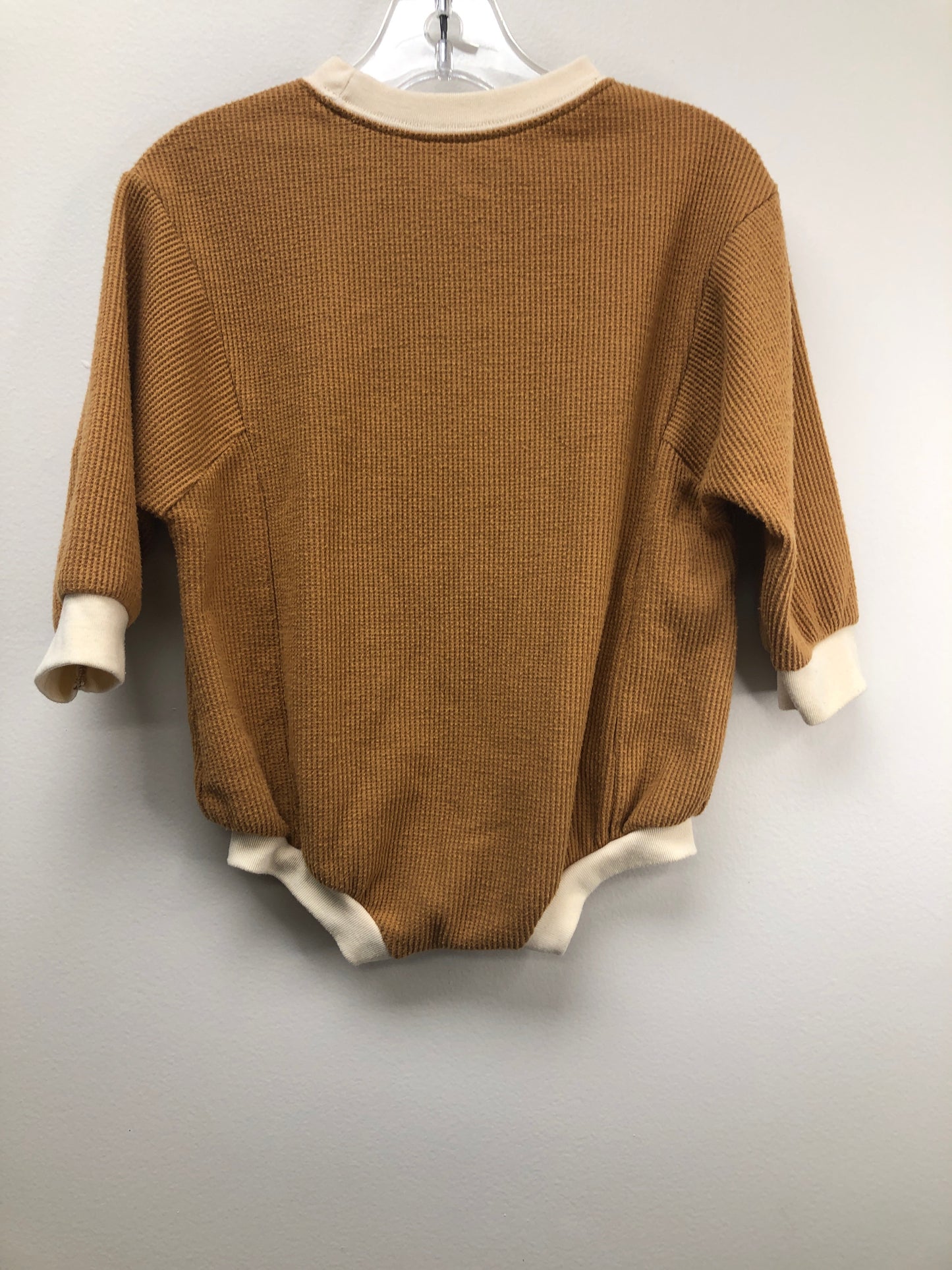 Cat & Jack Child Size 18 Months yellow 1 PC Ensemble