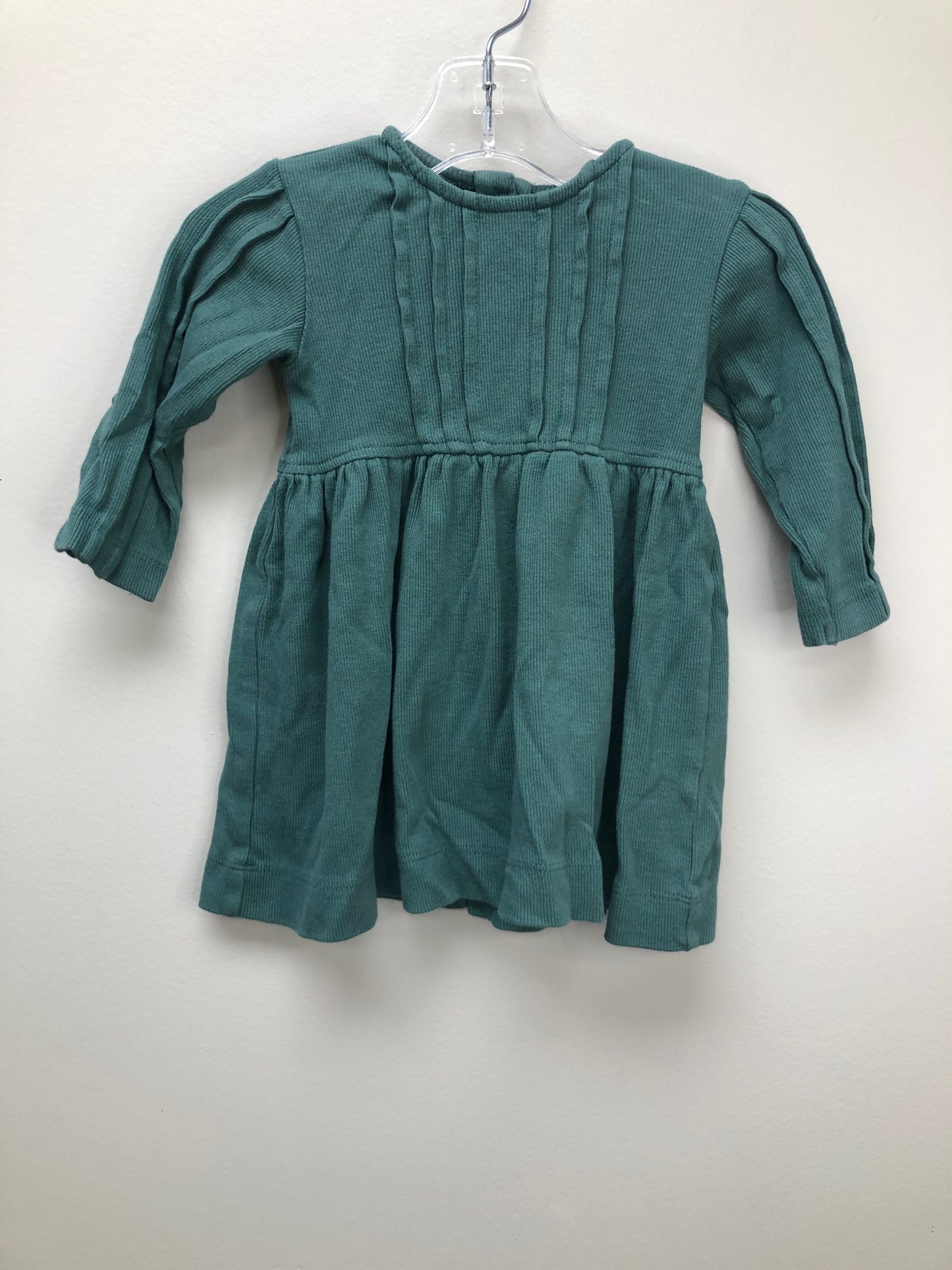 6-12 months Kate Quinn Child green pleated Dress