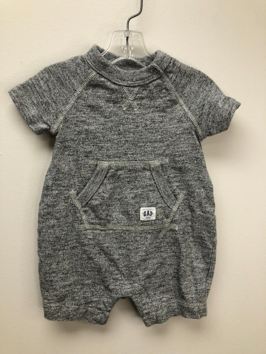 0-3m GAP gray heather 1 PC Ensemble