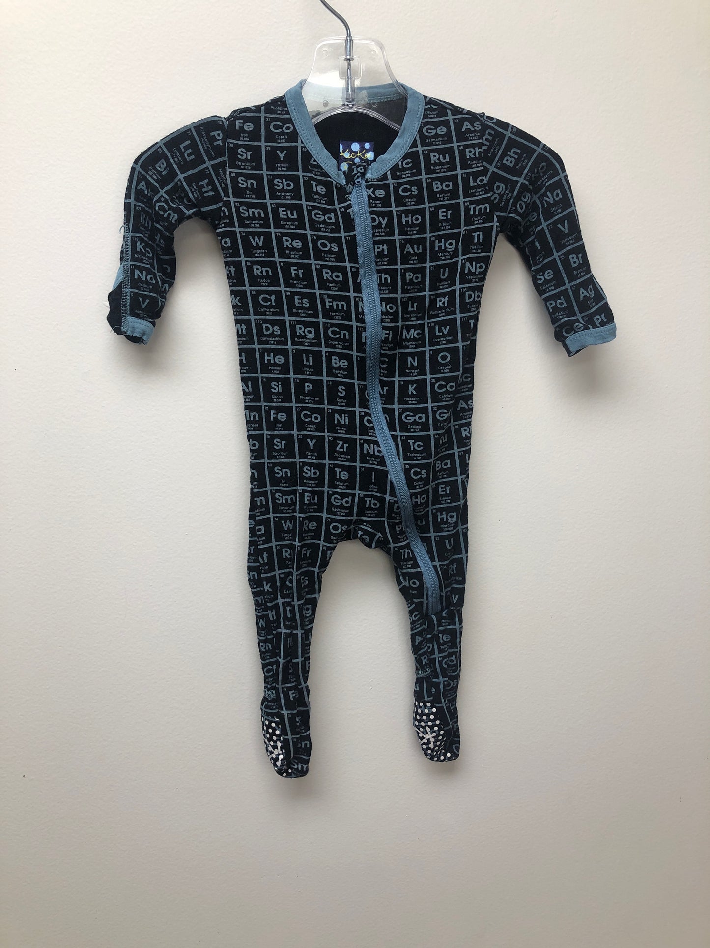 Newborn Kickee black Science Sleeper