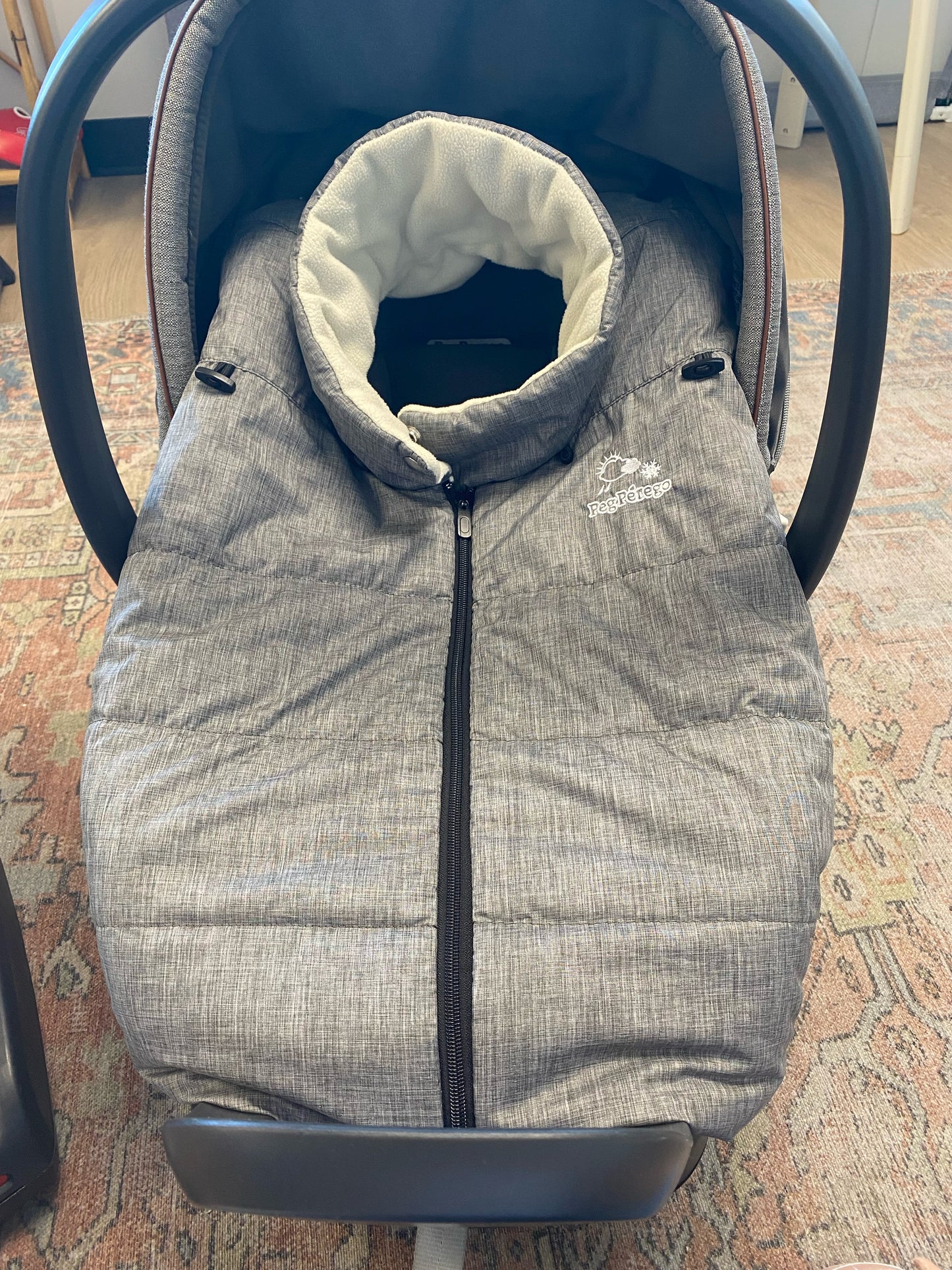 Peg Perego gray Infant Car Seat