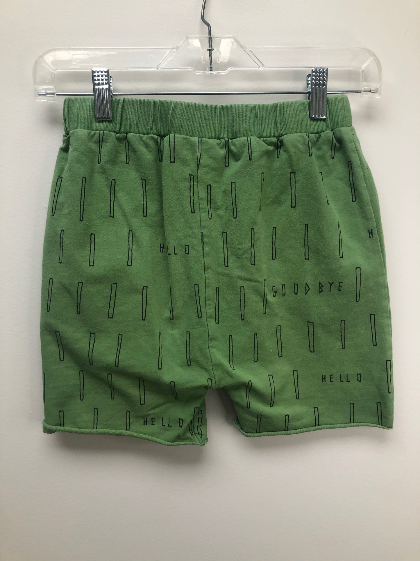10 minti green print Shorts