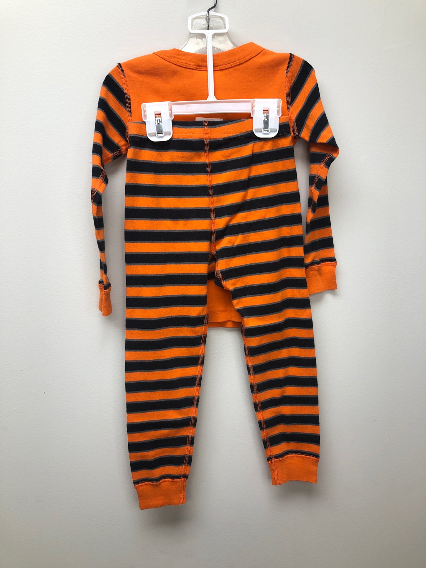 4 Hanna Andersson orange Halloween Pajamas