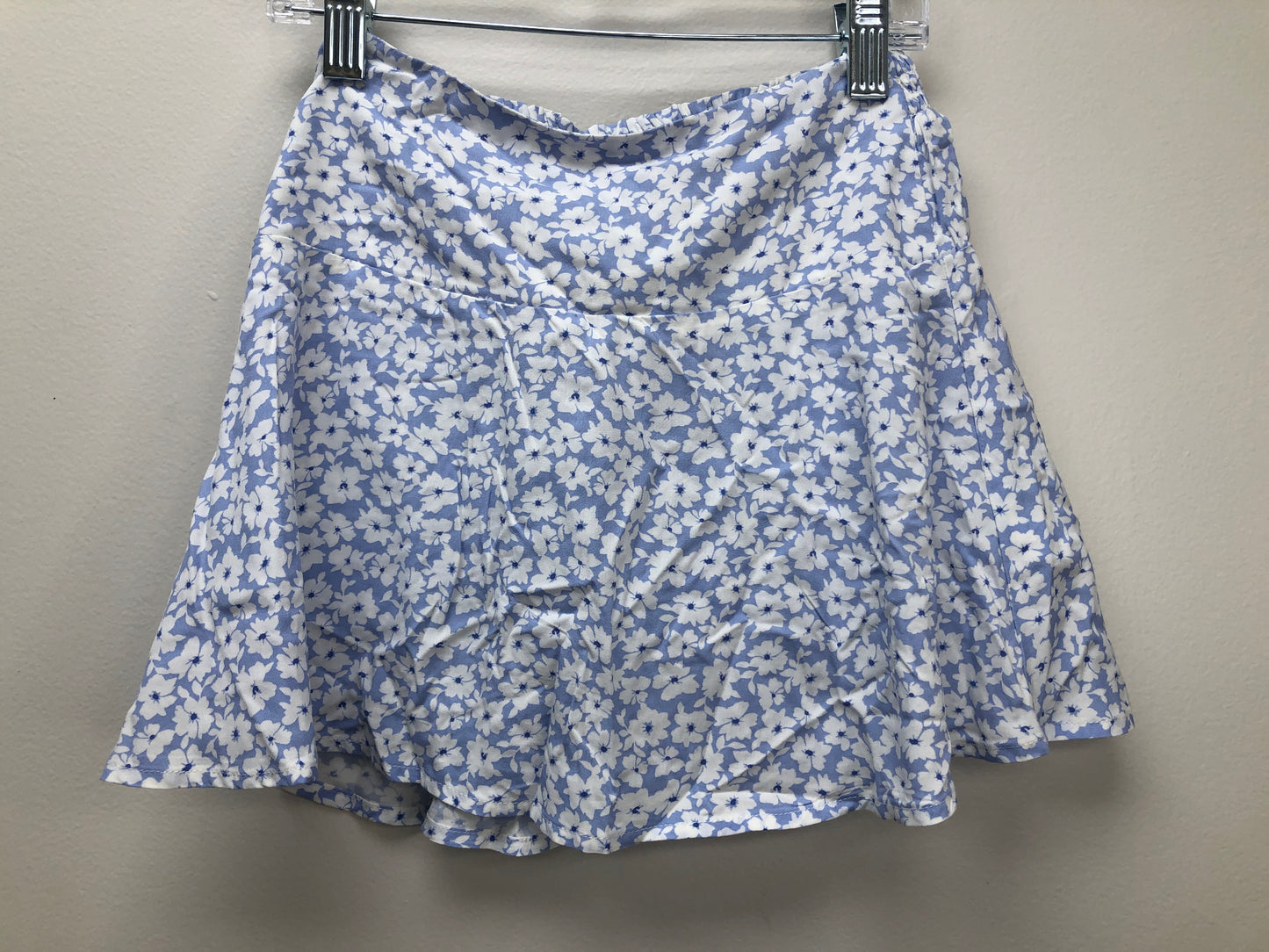 6/7 Crewcuts blue floral Skort