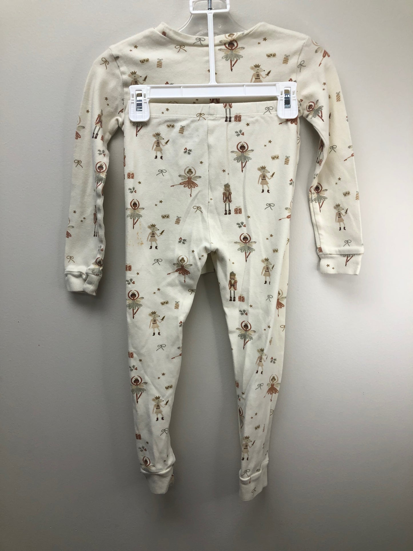 6/7 Rylee & Cru Cream nutcracker Pajamas
